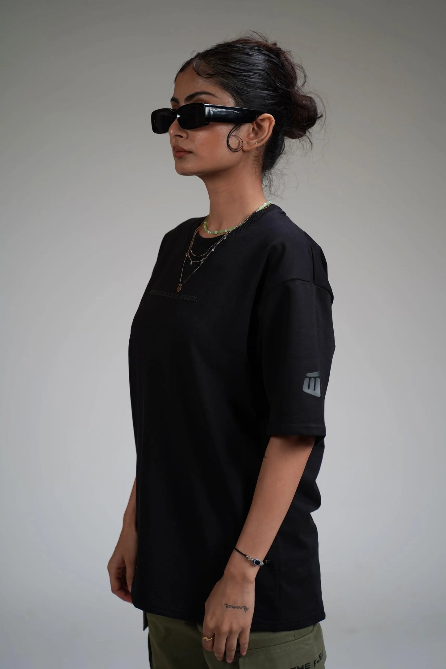 Basic Black Heavyweight Tshirt - WHAT THE FLEX