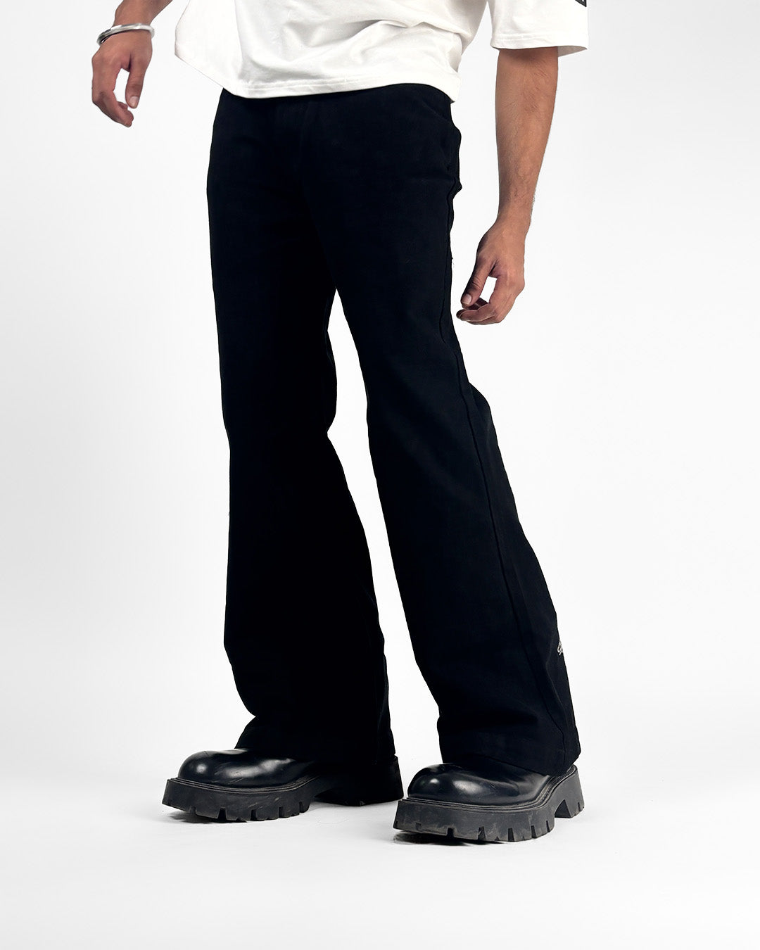 Black Wide Flared Jeans