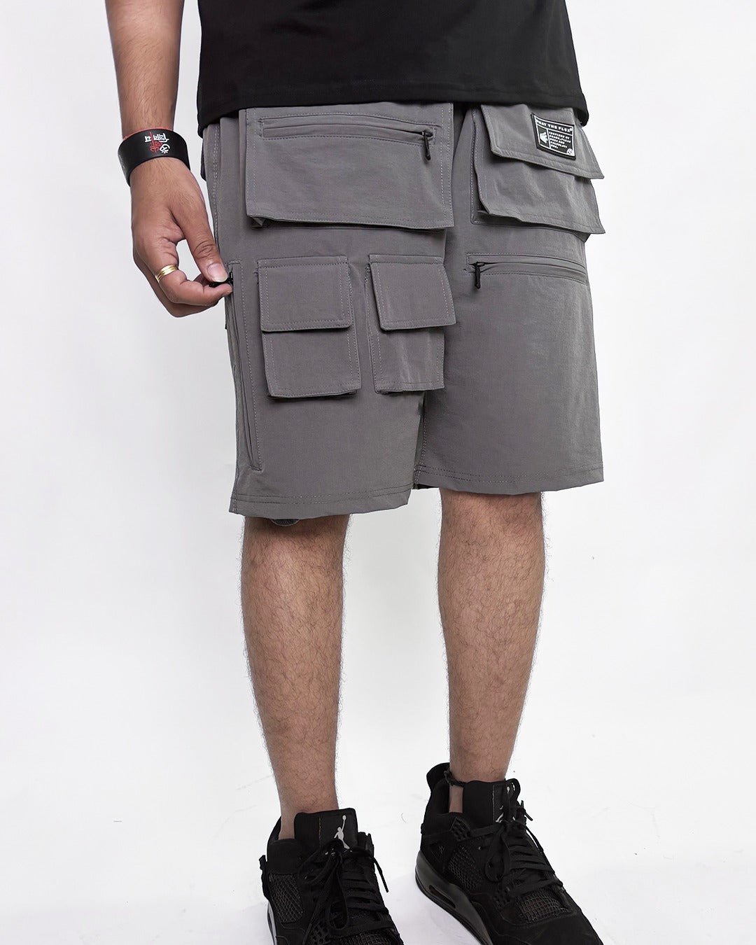 shorts, cargo, utility, pockets, summer, relaxed, comfortable, grey