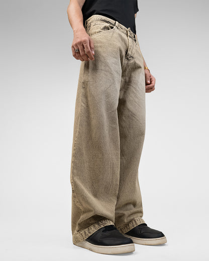 brown baggy denim jeans 
