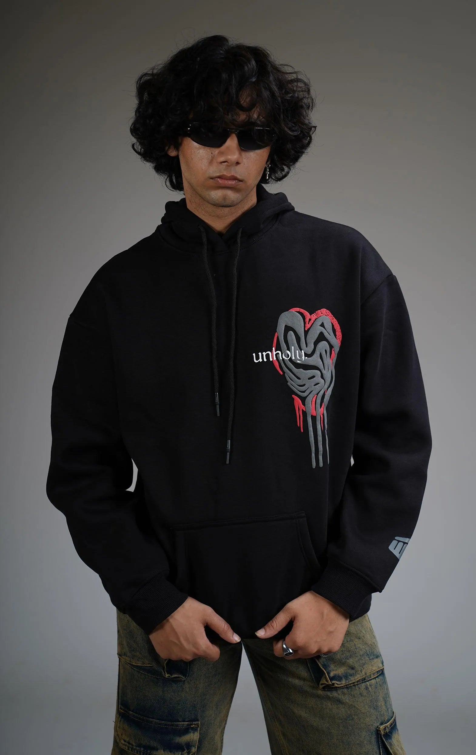drop shoulder hoodie 