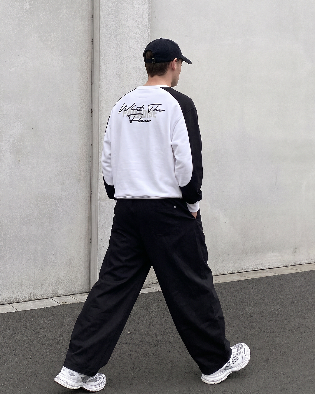 Paradise Oversized White Sweatshirt